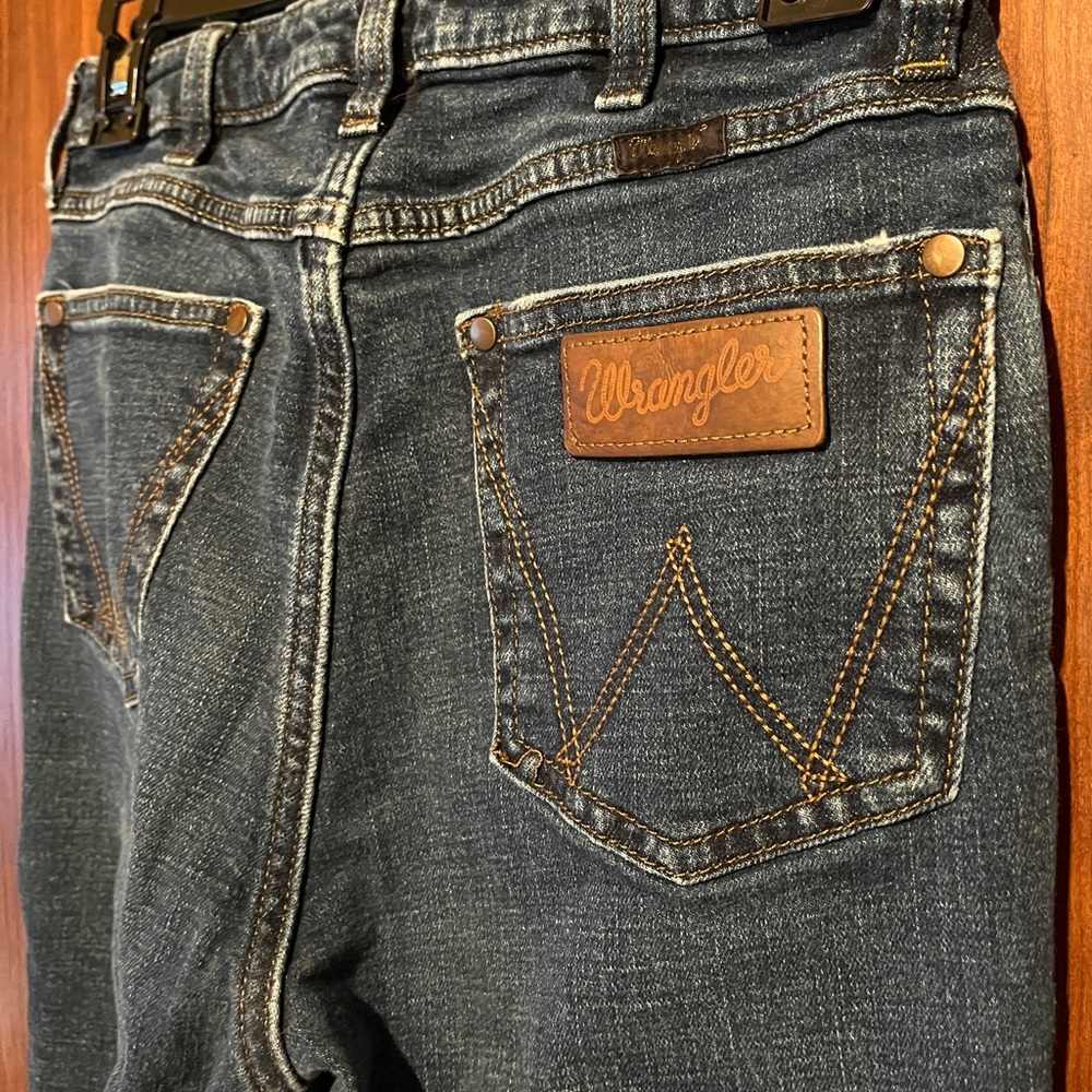 Wrangler High Rise Trouser 27x32